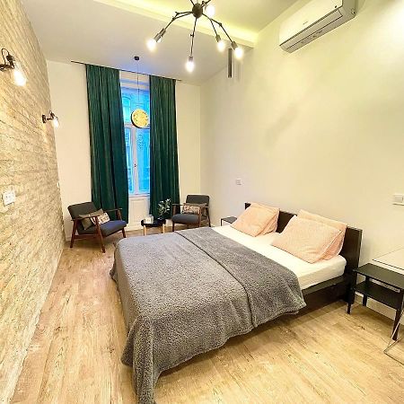 Dream Romance Residency - Finnish Sauna Budapest Ngoại thất bức ảnh